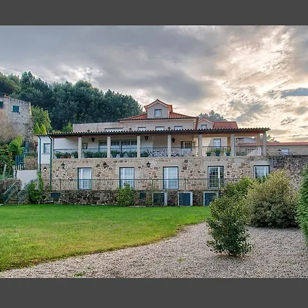 Quinta Da Uba مزرعة للإقامة